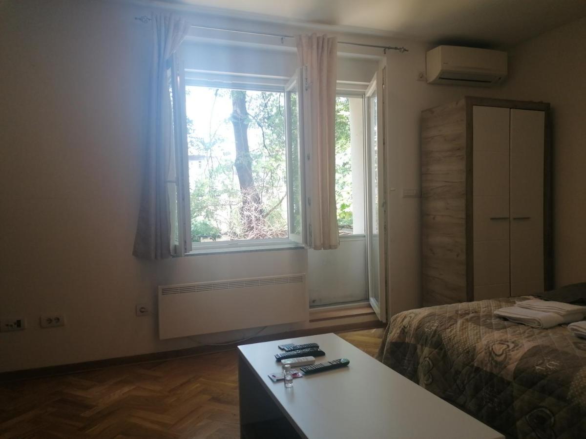 Appartement Natasa à Belgrade Extérieur photo