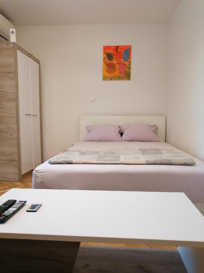 Appartement Natasa à Belgrade Extérieur photo